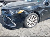Toyota Camry Le 4T1R11AK8PU137907 fotografie