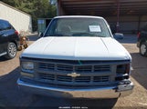 Chevrolet C1500 Fleetside W/T 1GCEC14W6VZ138243 photo