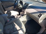 Toyota Corolla Le 2T1BU4EE9AC249901 снимка