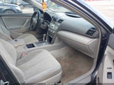 Toyota Camry Le 4T1BE46K39U382438 снимка
