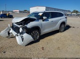 Toyota Highlander Platinum 5TDFZRAH8NS112994 снимка