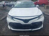 Toyota Camry Le 4T1B11HK0JU502238 photo