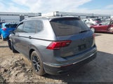 Volkswagen Tiguan 2.0T Se/2.0T Wolfsburg Edition 3VV3B7AX5RM074375 снимка