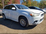 Mitsubishi Outlander Sport Es JA4AP3AU6CZ002641 photo