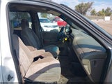 Pontiac Montana N16 1GMDU03E02D148220 photo
