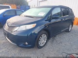 Toyota Sienna Xle V6 5TDYK3DC5BS020747 fotografie