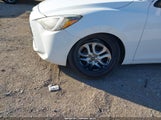 Toyota Yaris Ia 3MYDLBYV3JY324198 photo