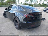 Tesla Model Y Performance Dual Motor All-Wheel Drive 7SAYGDEF9PF710418 fotografie