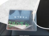 Tesla Model Y Performance Dual Motor All-Wheel Drive 7SAYGDEF9RF054062 fotografie