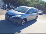 Toyota Sienna Le V6 8 Passenger 5TDKK3DC0CS229448 снимка