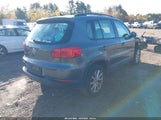 Volkswagen Tiguan Limited 2.0T WVGBV7AX7JK002294 fotografie