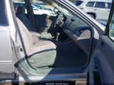 Toyota Camry Le 4T1BE32K53U650767 снимка