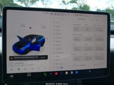 Tesla Model Y Awd/Long Range Dual Motor All-Wheel Drive 7SAYGDEE0PF863048 fotografie