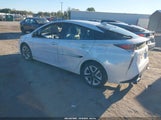 Toyota Prius Four Touring JTDKARFU8H3039062 снимка