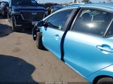 Toyota Prius C Two JTDKDTB36G1133629 снимка
