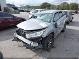Toyota Highlander Le 5TDZZRFH9HS231146 fotografie