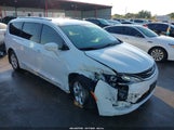 Chrysler Pacifica Hybrid Touring L 2C4RC1L73JR124977 fotografie
