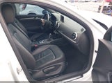 Audi A3 2.0T Premium WAUB8GFF1H1028687 снимка