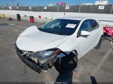Toyota Corolla Le 5YFBURHE6JP759194 снимка