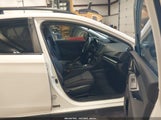 Subaru Crosstrek Premium JF2GTAEC1P8300108 снимка