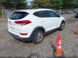 Hyundai Tucson Se KM8J3CA40GU092935 снимка
