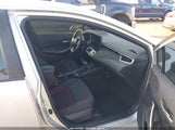 Toyota Corolla Se 5YFS4MCE7SP241770 снимка