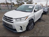 Toyota Highlander Xle 5TDJZRFH1KS595341 снимка