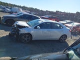 Toyota Corolla Le 5YFBURHE0HP611200 снимка