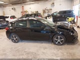 Subaru Impreza Premium 5-Door 4S3GTAV67M3713023 fotografie