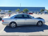 Mercedes-Benz E 320 WDBJF65J81B249531 снимка
