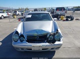 Mercedes-Benz E 320 WDBJF65J81B249531 снимка