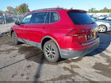 Volkswagen Tiguan 2.0T Se/2.0T Sel/2.0T Sel R-Line/2.0T Sel R-Line Black 3VV2B7AX7KM163835 fotografie
