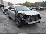 Toyota Highlander Le 5TDBZRFH8JS886924 снимка