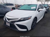 Toyota Camry Se 4T1G11AK2NU650493 photo