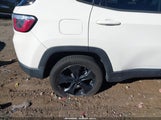 Jeep Compass Altitude Fwd 3C4NJCBBXKT677386 photo