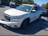 Toyota Highlander Limited Platinum V6 5TDDKRFH8FS134385 photo