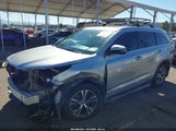 Toyota Highlander Xle V6 5TDJKRFH9GS280654 photo
