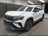 Volkswagen Taos 1.5T S 3VV5X7B22RM117406 fotografie