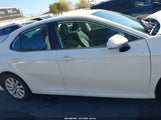 Toyota Camry Le 4T1B11HK8KU290965 photo