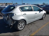 Kia Forte Lx KNAFK5A88H5688783 снимка