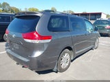 Toyota Sienna Xle V6 5TDYK3DC4BS136229 снимка