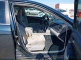Toyota Camry Le 4T1BF1FK6DU229749 снимка