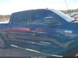 Toyota Tundra Grade 5.7L V8 5TFEY5F11AX093616 fotografie