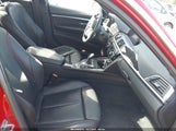 BMW 330I xDrive WBA8D9G30HNU62047 снимка