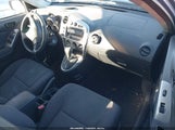 Toyota Matrix Standard 2T1KR32E33C031522 photo