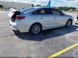 Hyundai Sonata Se 5NPE24AF3JH685643 снимка