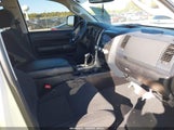 Toyota Tundra Grade 5.7L V8 5TFUW5F17DX288903 снимка