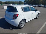 Chevrolet Sonic Ls Auto 1G1JA6SH2D4186574 снимка