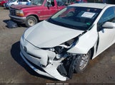 Toyota Prius Three JTDKARFU3J3553553 снимка