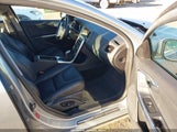 Volvo S60 T5/T5 Platinum/T5 Premier/T5 Premier Plus YV1612FS7D2181436 снимка